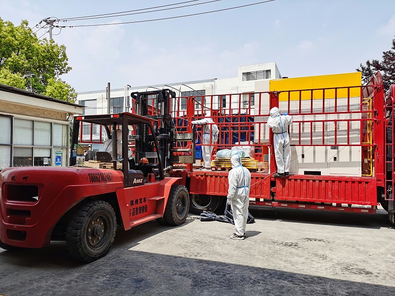 自動噴膠機(jī)裝車